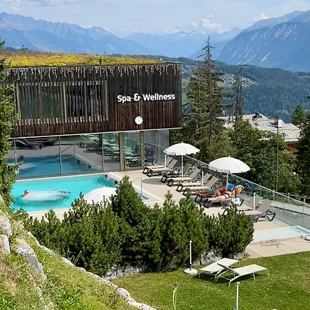 Chaleureux, Confortable, Avec Vue Sur Les Alpes