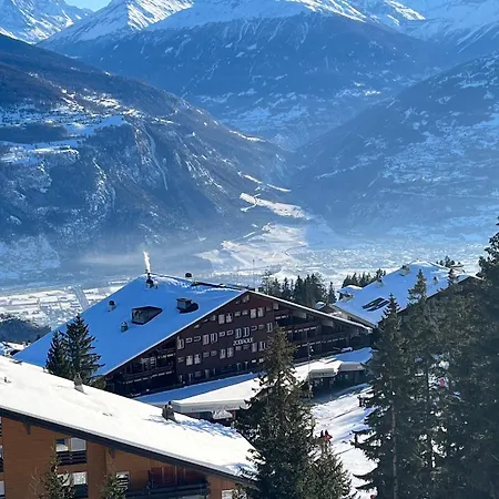 아파트 Chaleureux, Confortable, Avec Vue Sur Les Alpes 2- 3 Pers